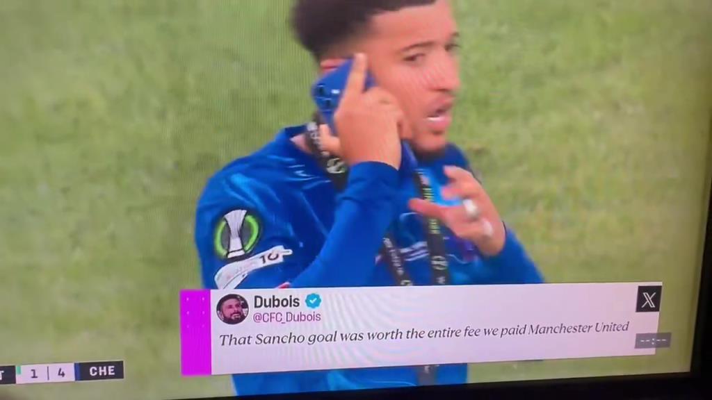 直接攤牌！桑喬賽后在場上煲電話粥，大聲說自己不回曼聯(lián)